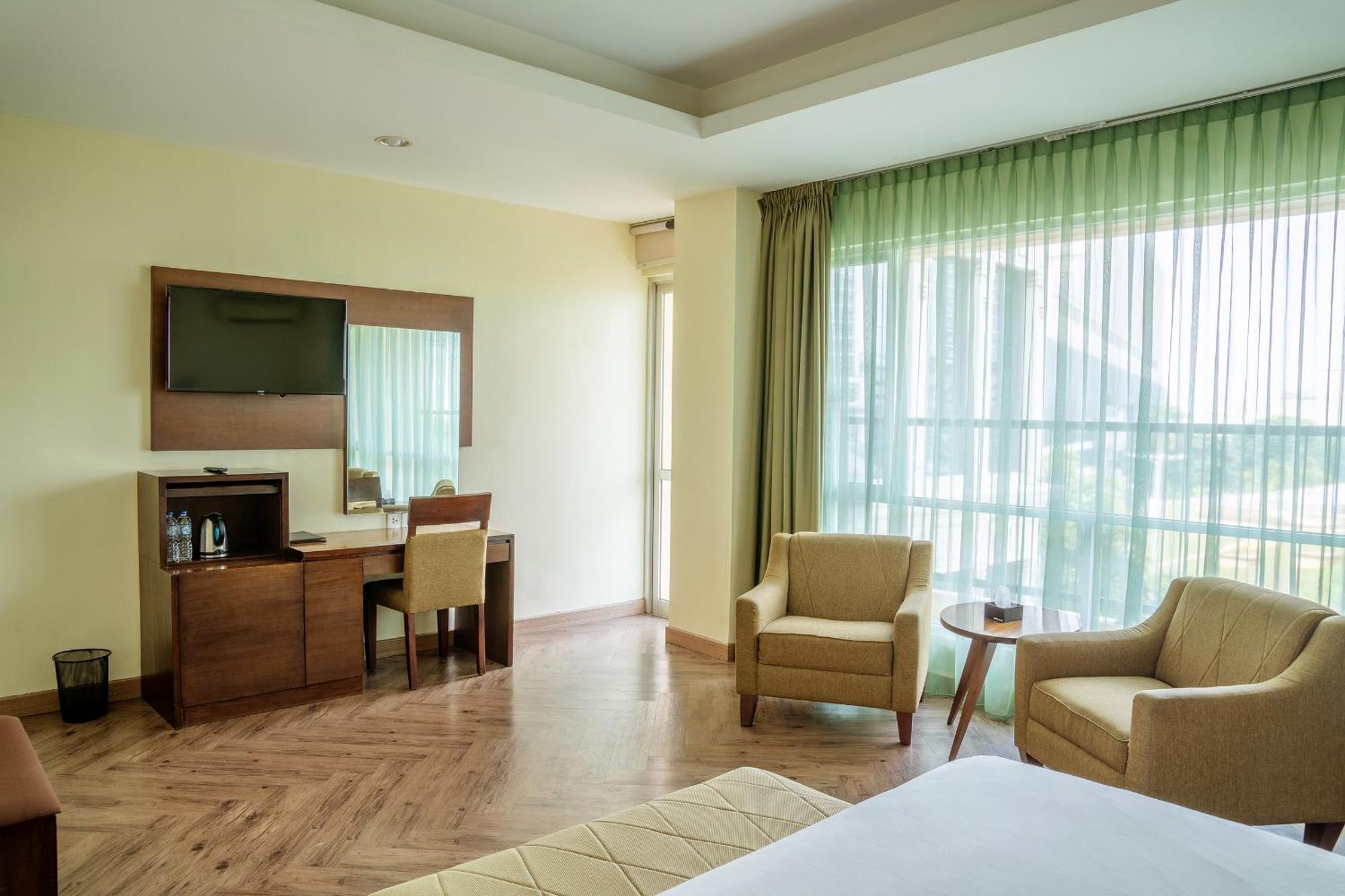 Hotel Alia Cikini Джакарта Екстер'єр фото